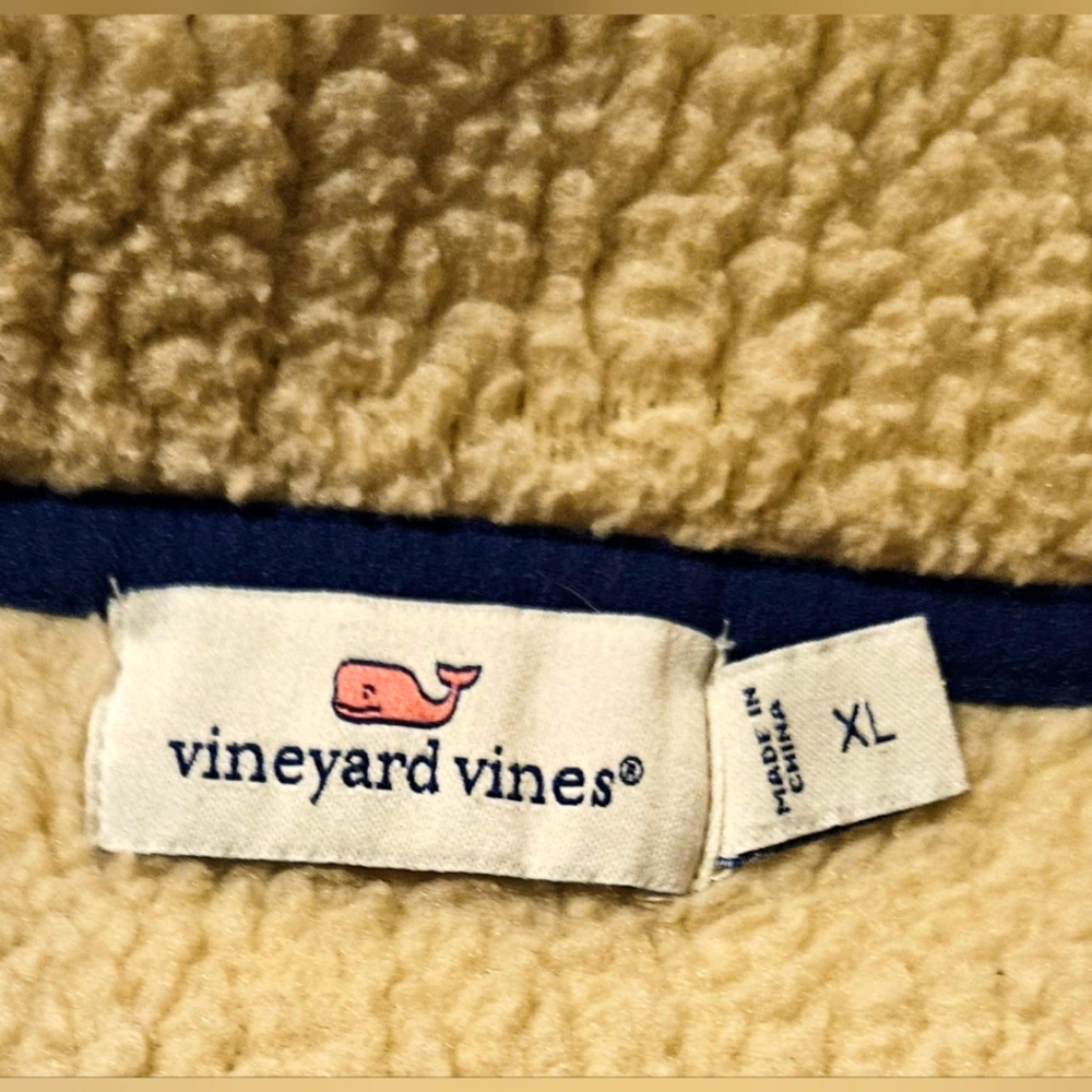 Vineyard Vines Womans Sherpa Pullover Jacket - Picture 7 of 8